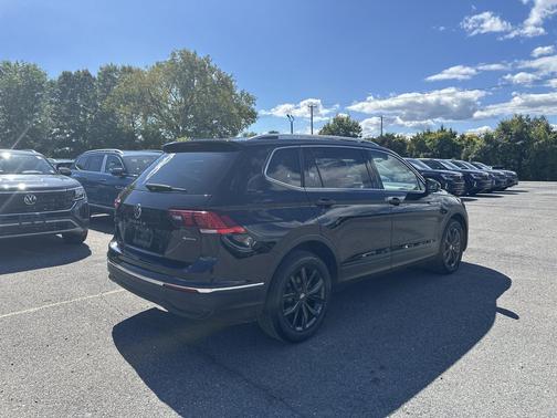 2024 Volkswagen Tiguan 2.0T SE 4MOTION