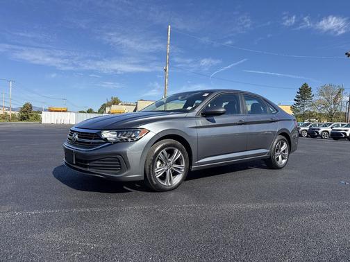 2023 Volkswagen Jetta 1.5T SE