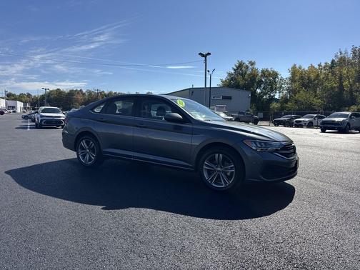 2023 Volkswagen Jetta 1.5T SE