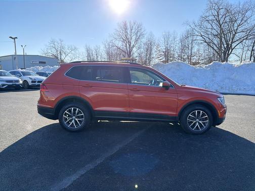 2019 Volkswagen Tiguan 2.0T SE 4MOTION