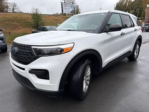 2021 Ford Explorer Base