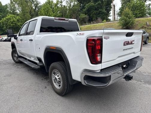 2024 GMC Sierra 2500 Pro