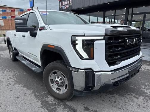 2024 GMC Sierra 2500 Pro