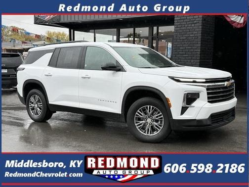 2025 Chevrolet Traverse LT