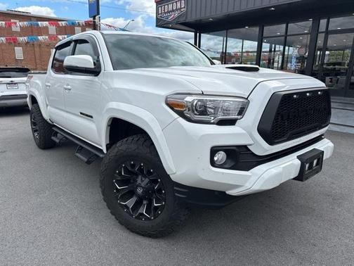 2022 Toyota Tacoma TRD Sport