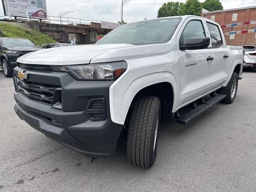 2025 Chevrolet Colorado WT