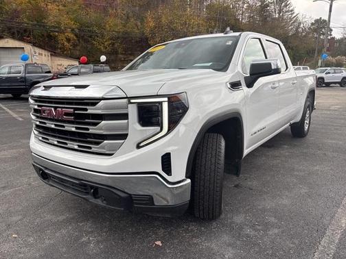 2023 GMC Sierra 1500 SLE