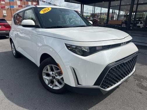 2024 Kia Soul LX
