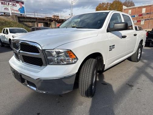 2022 RAM 1500 Classic SLT