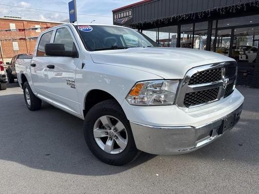 2022 RAM 1500 Classic SLT
