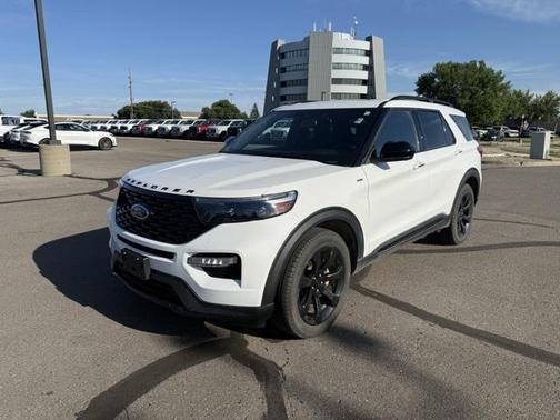 2023 Ford Explorer ST-Line