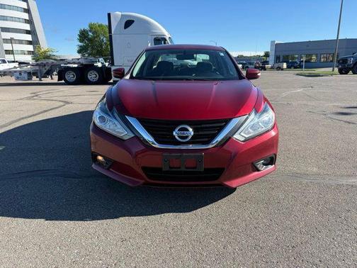 Scarlet Ember 2017 Nissan Altima 2.5 SL