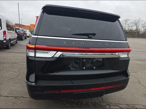 2023 Lincoln Navigator Black Label