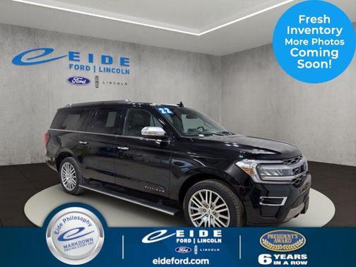 Agate Black Metallic 2022 Ford Expedition Max Platinum