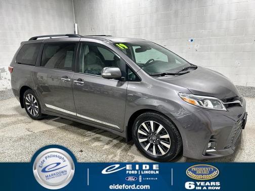 2019 Toyota Sienna Limited Premium