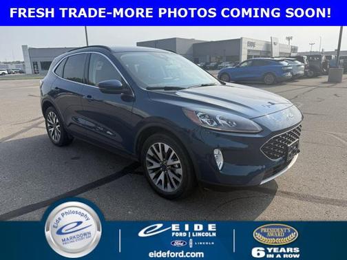 2020 Ford Escape Titanium