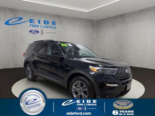 Agate Black Metallic 2023 Ford Explorer XLT