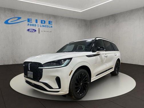Pristine White Metallic Tri-Coat 2026 Lincoln Aviator Reserve AWD