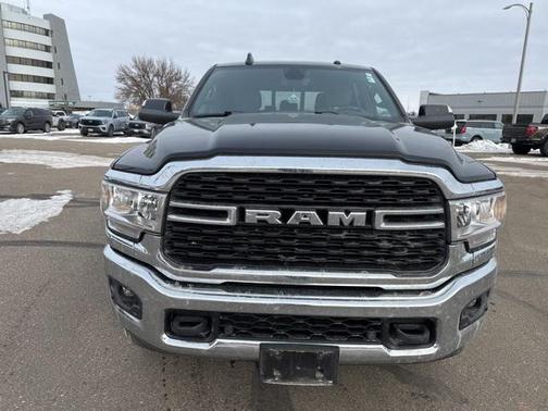 2022 RAM 2500 Big Horn Mega Cab 4x4 6'4'' Box