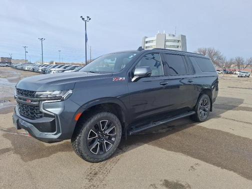 2021 Chevrolet Suburban 4WD Z71