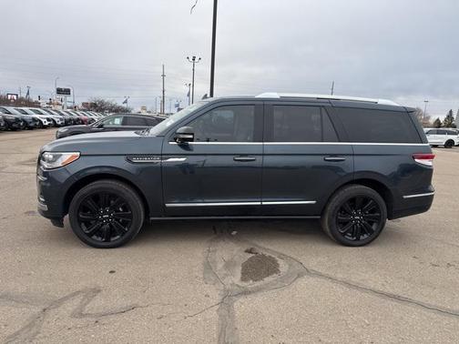 2024 Lincoln Navigator Reserve