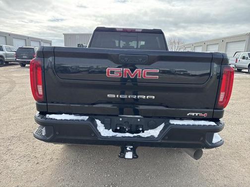 2022 GMC Sierra 2500 AT4