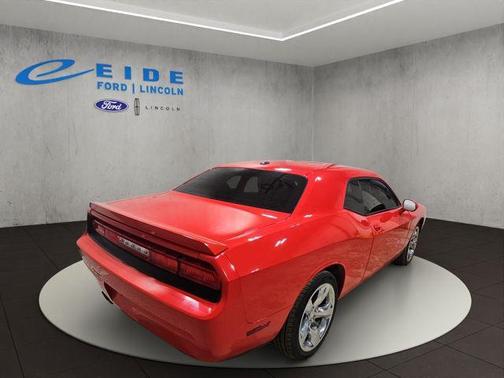 2014 Dodge Challenger R/T