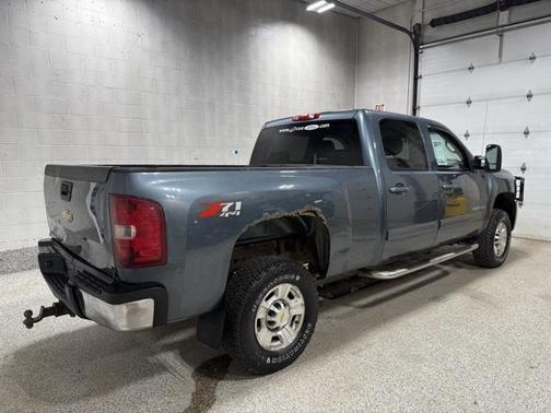 2009 Chevrolet Silverado 2500 LTZ Crew Cab