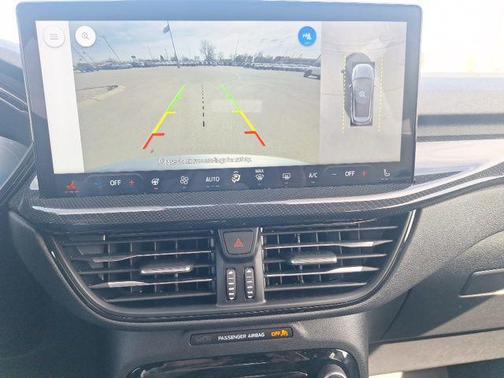 Iconic Silver Metallic 2024 Ford Escape ST-Line Elite