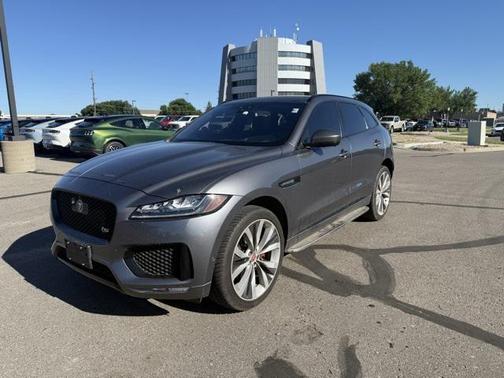 2017 Jaguar F-PACE S