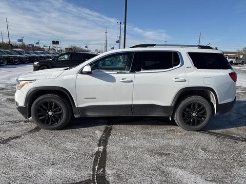 2019 GMC Acadia SLT-1
