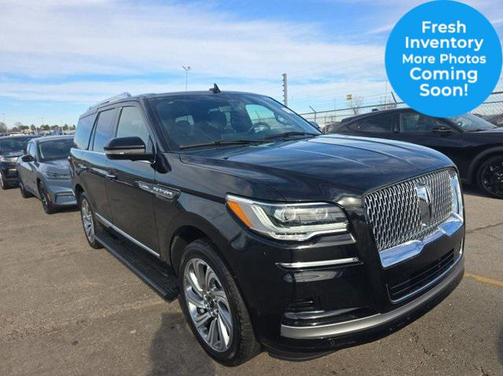 2024 Lincoln Navigator Premiere