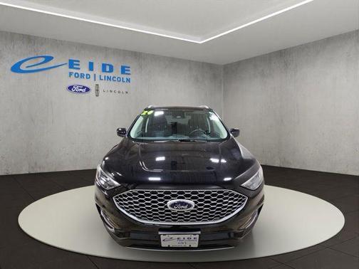 Agate Black Metallic 2024 Ford Edge SEL