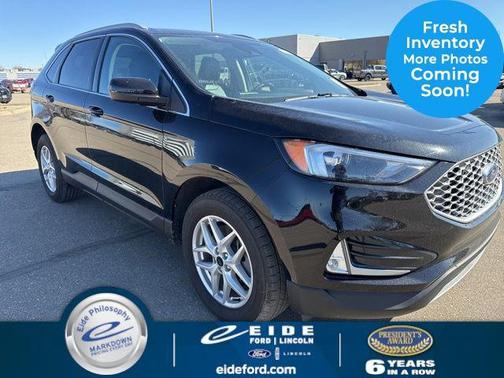 Agate Black Metallic 2024 Ford Edge SEL