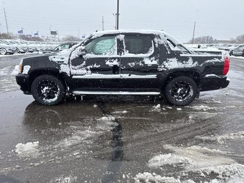 2011 Cadillac Escalade EXT Luxury