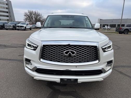 2018 INFINITI QX80 Base