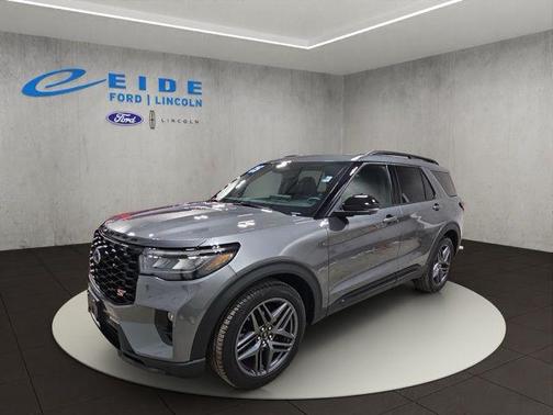 Carbonized Gray Metallic 2025 Ford Explorer ST