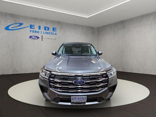 Carbonized Gray Metallic 2026 Ford Explorer Active