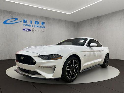 Oxford White 2018 Ford Mustang GT