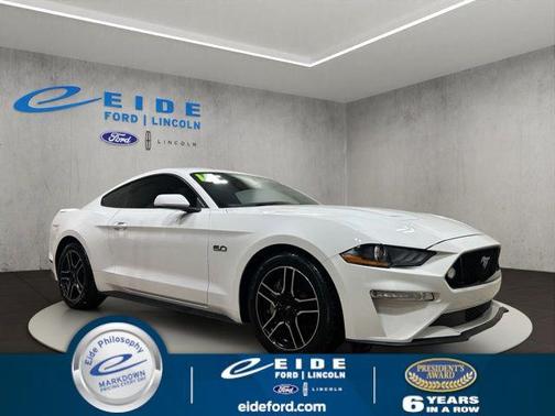 Oxford White 2018 Ford Mustang GT