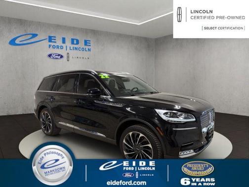 Infinite Black Metallic Clearcoat 2022 Lincoln Aviator Reserve AWD