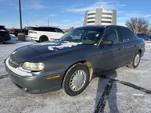 2005 Chevrolet Classic Base