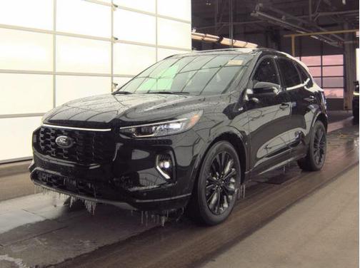 2023 Ford Escape ST-Line Elite