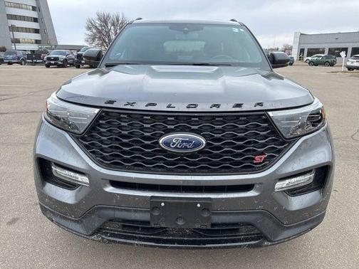 Carbonized Gray Metallic 2023 Ford Explorer ST