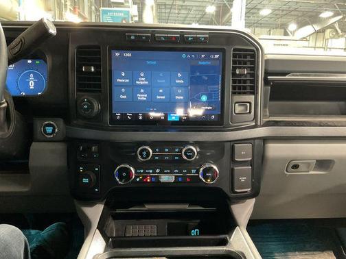 Star White Metallic Tri-Coat 2024 Ford F-450 Limited