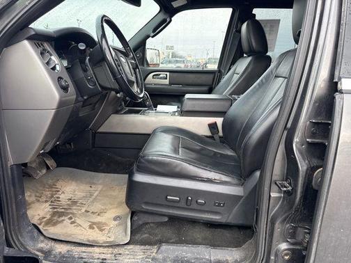Magnetic 2017 Ford Expedition EL Limited