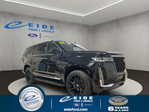 2023 Cadillac Escalade Luxury