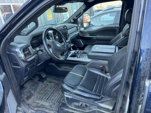 2022 Ford F-150 Platinum