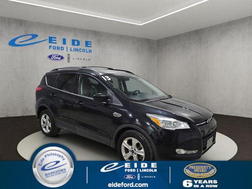 Tuxedo Black 2013 Ford Escape SE