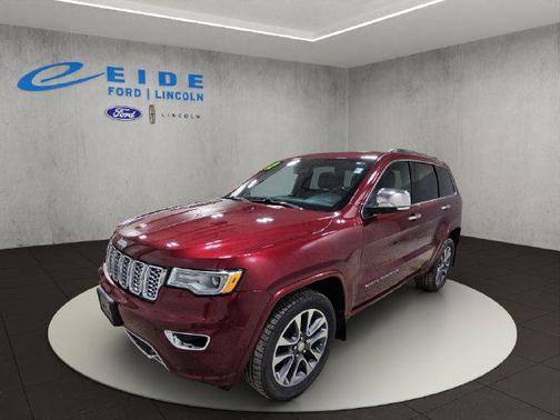Velvet Red Pearlcoat 2017 Jeep Grand Cherokee Overland